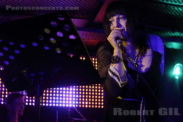 LYDIA LUNCH'S BIG SEXY NOISE - 2010-04-24 - PARIS - Batofar - 